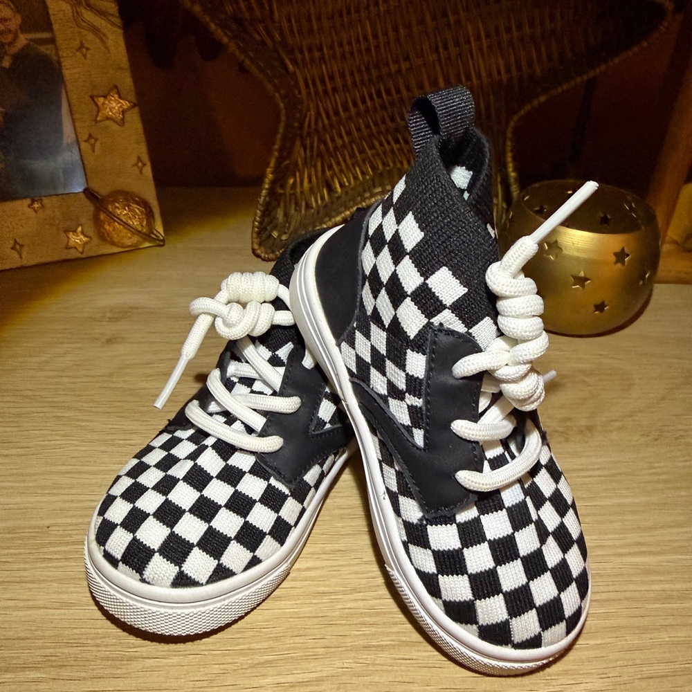 Kids Checkerboard High-Top Sneakers - Black/White